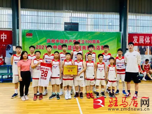 如何在篮球训练营中改善比赛策略?_1